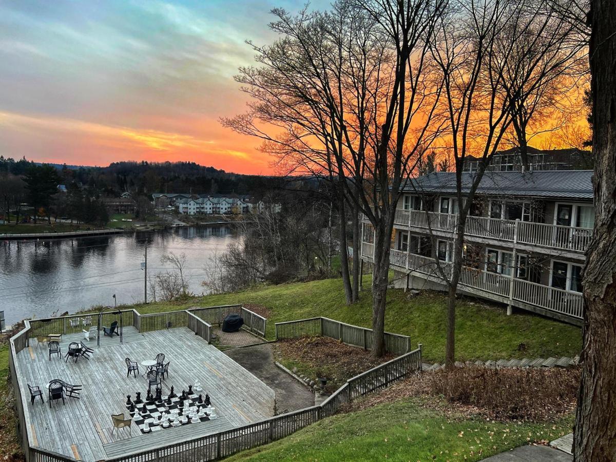 Inn At The Falls Bracebridge Exteriör bild