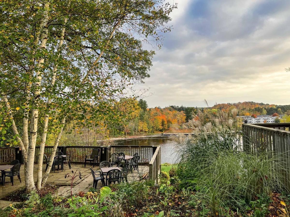 Inn At The Falls Bracebridge Exteriör bild