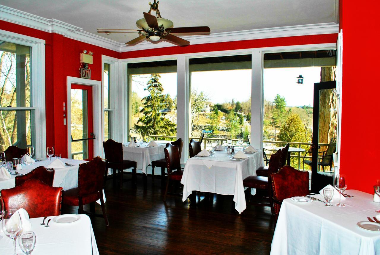 Inn At The Falls Bracebridge Exteriör bild